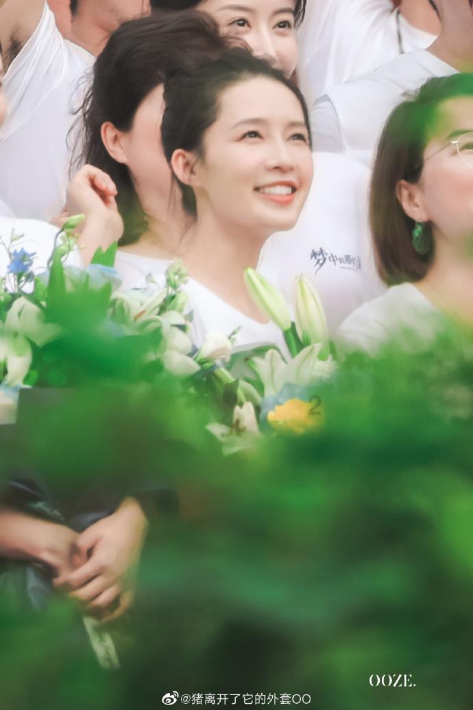 救援金发公主